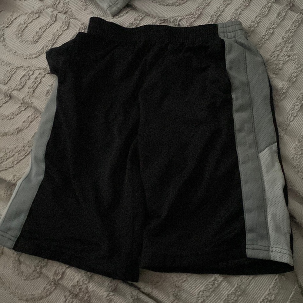 old navy black and grey shorts